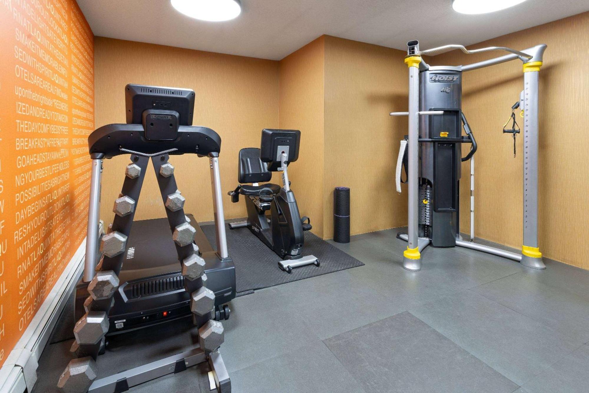 La Quinta Inn By Wyndham Buffalo Airport Уильямсвилл Экстерьер фото